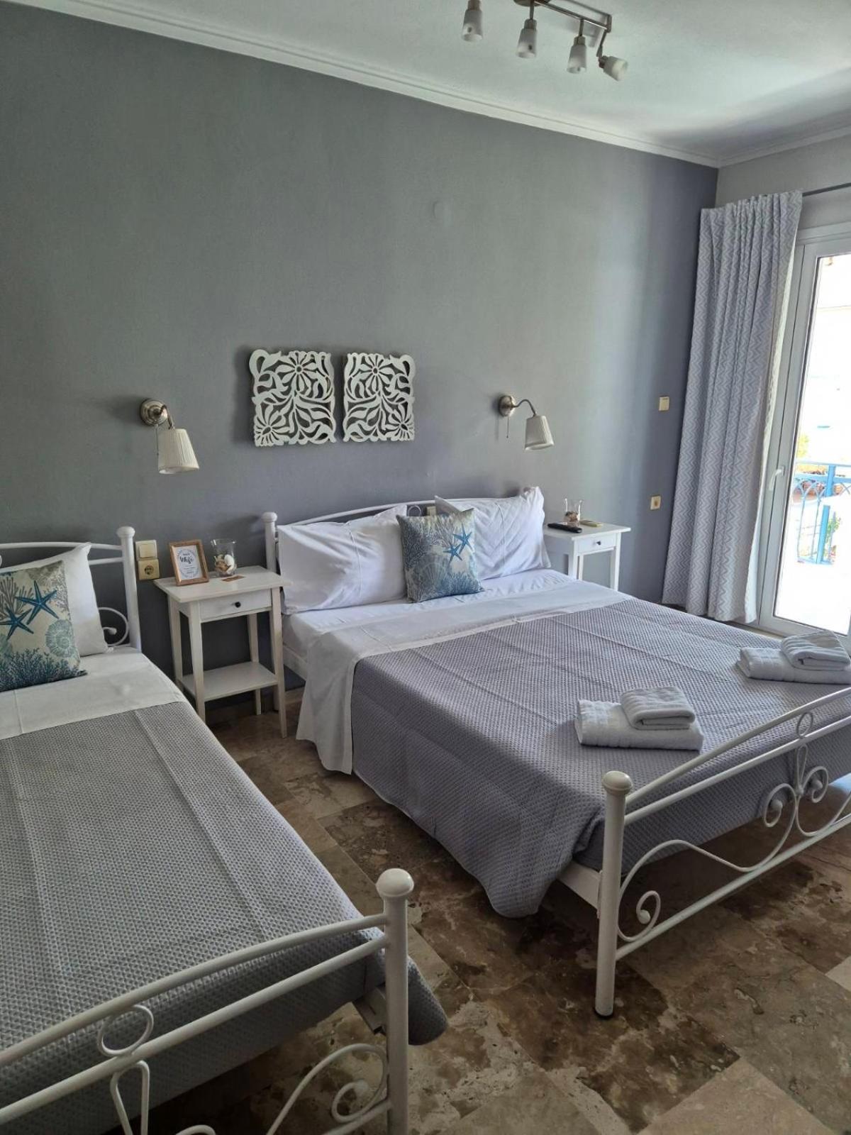 Drossinos Studios Poros Town Exteriör bild